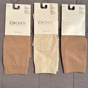 New with tags 3 pairs of DKNY knee highs one size